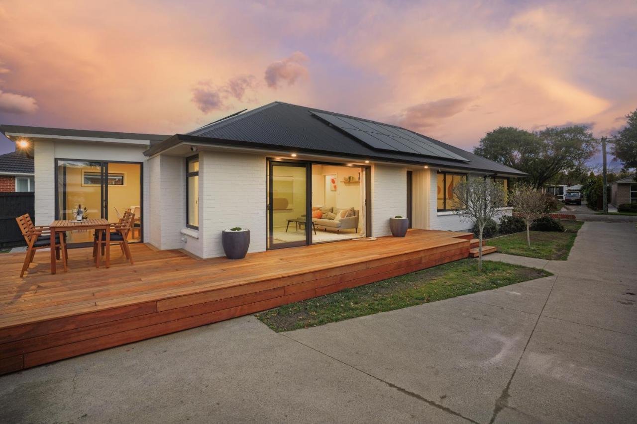 Private, Family-Friendly Home, 4Br By Airport & Free Parking Christchurch Exterior photo