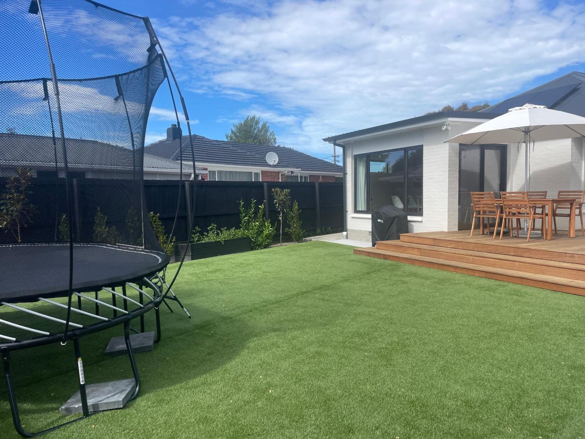 Private, Family-Friendly Home, 4Br By Airport & Free Parking Christchurch Exterior photo